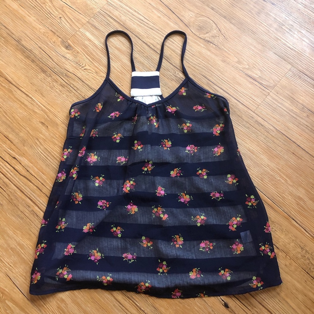 Xhilaration Floral and Lace Tank Top